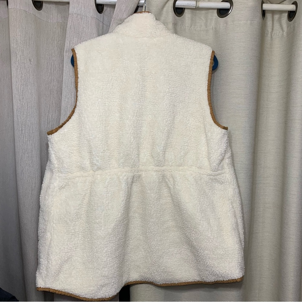 Fleece Vest Jacket Sz XL Full Zip Cream Sherpa Style Outdoor Layer Minimalist - Picture 10 of 11